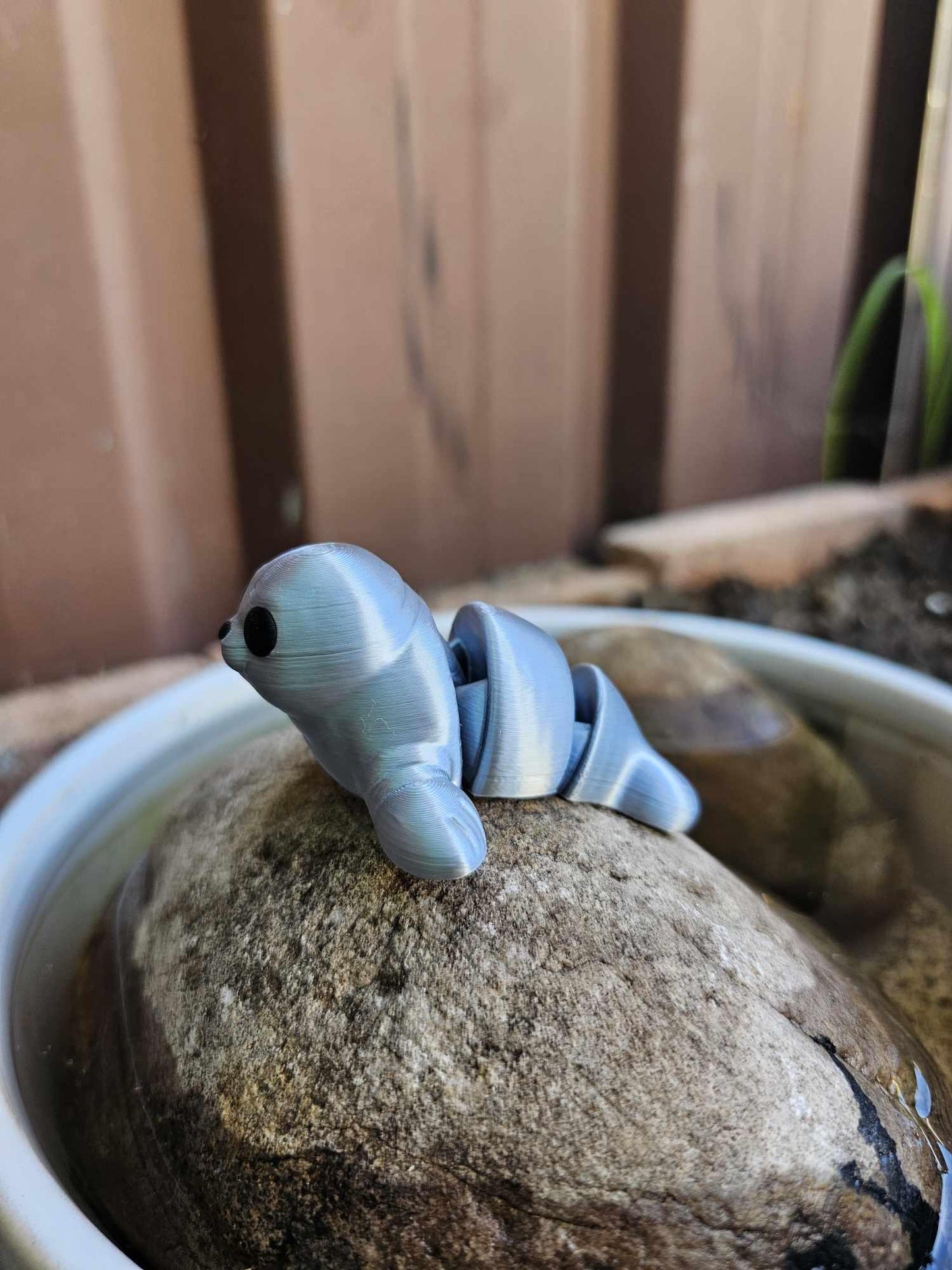 Mini Seal